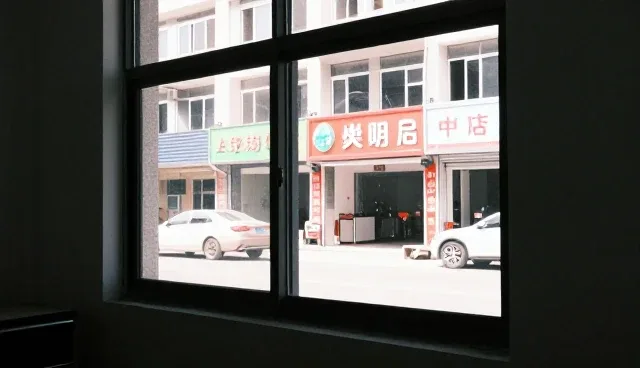 理念与配套服务的适配性，如何应对市场变化